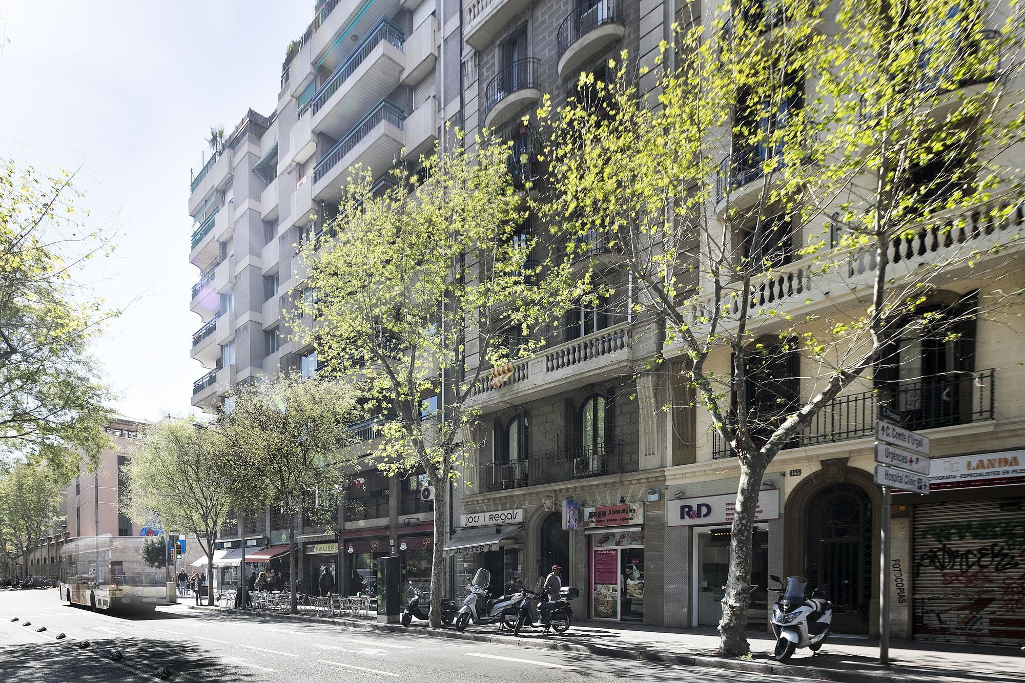 Habitat Apartments Ava 1 Barcelona Exteriör bild
